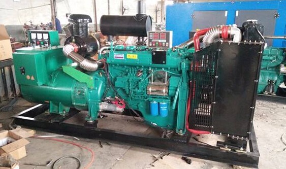 秦皇岛潍柴二手发电机大型柴油发电机组