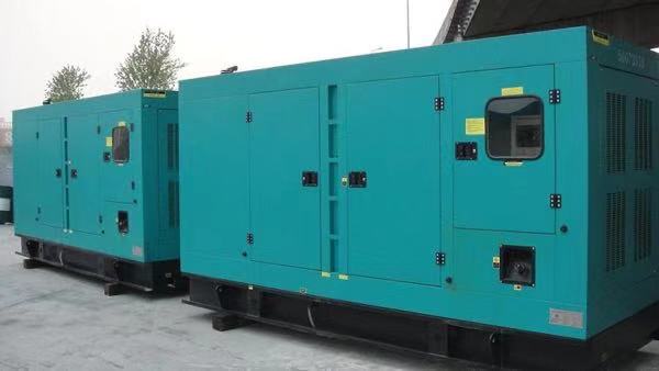 秦皇岛康明斯400kw大型柴油二手发电机组