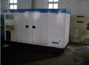 秦皇岛康明斯150kw大型柴油二手发电机组